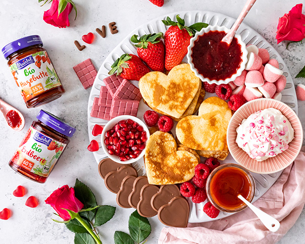 Herz-Pfannkuchen - nicht nur zu Valentinstag
